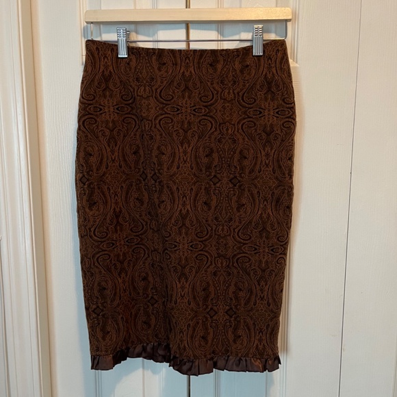 Coco and Tashi size S skirt - Picture 2 of 9
